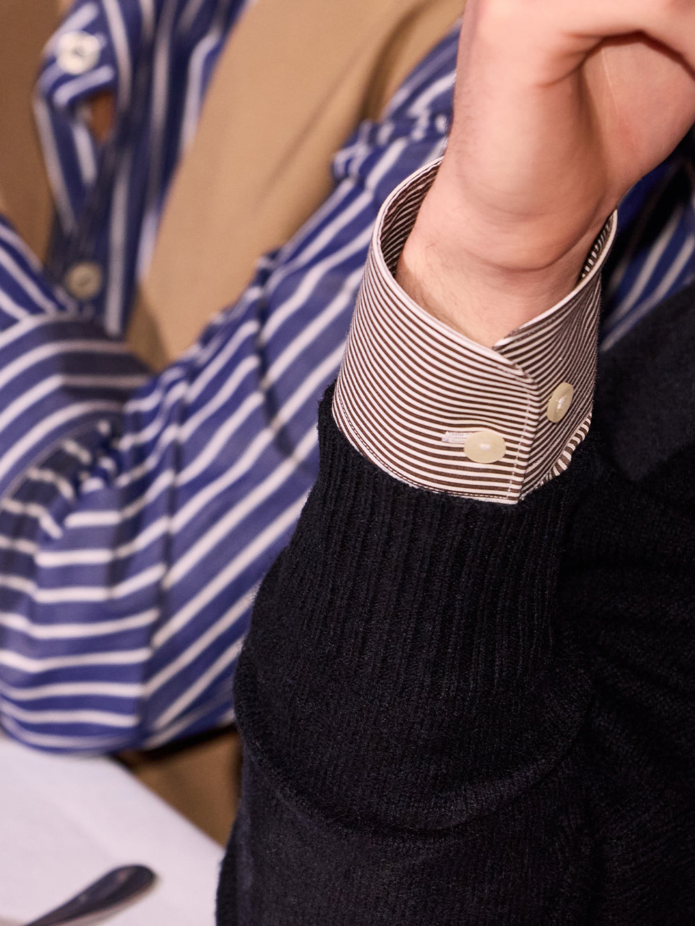 OB1 OFFICE PENCIL STRIPE POPLIN | MEN (CHOCOLATE)
