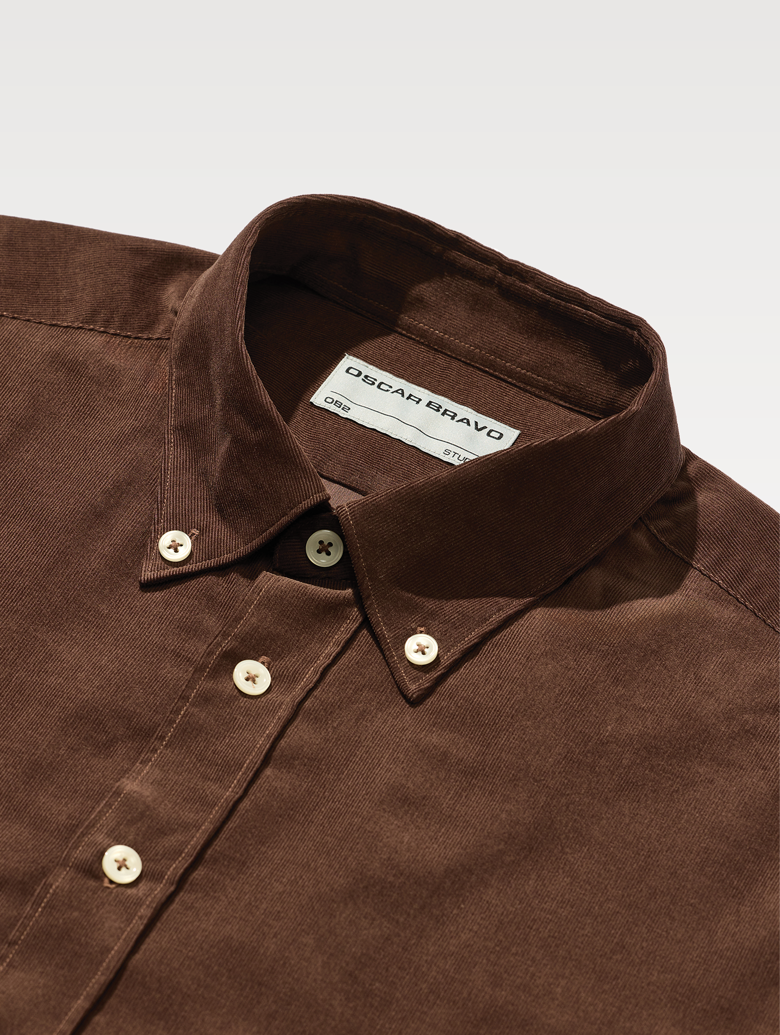 OB2 STUDIO NEEDLE CORD | MEN (CHOCOLATE)