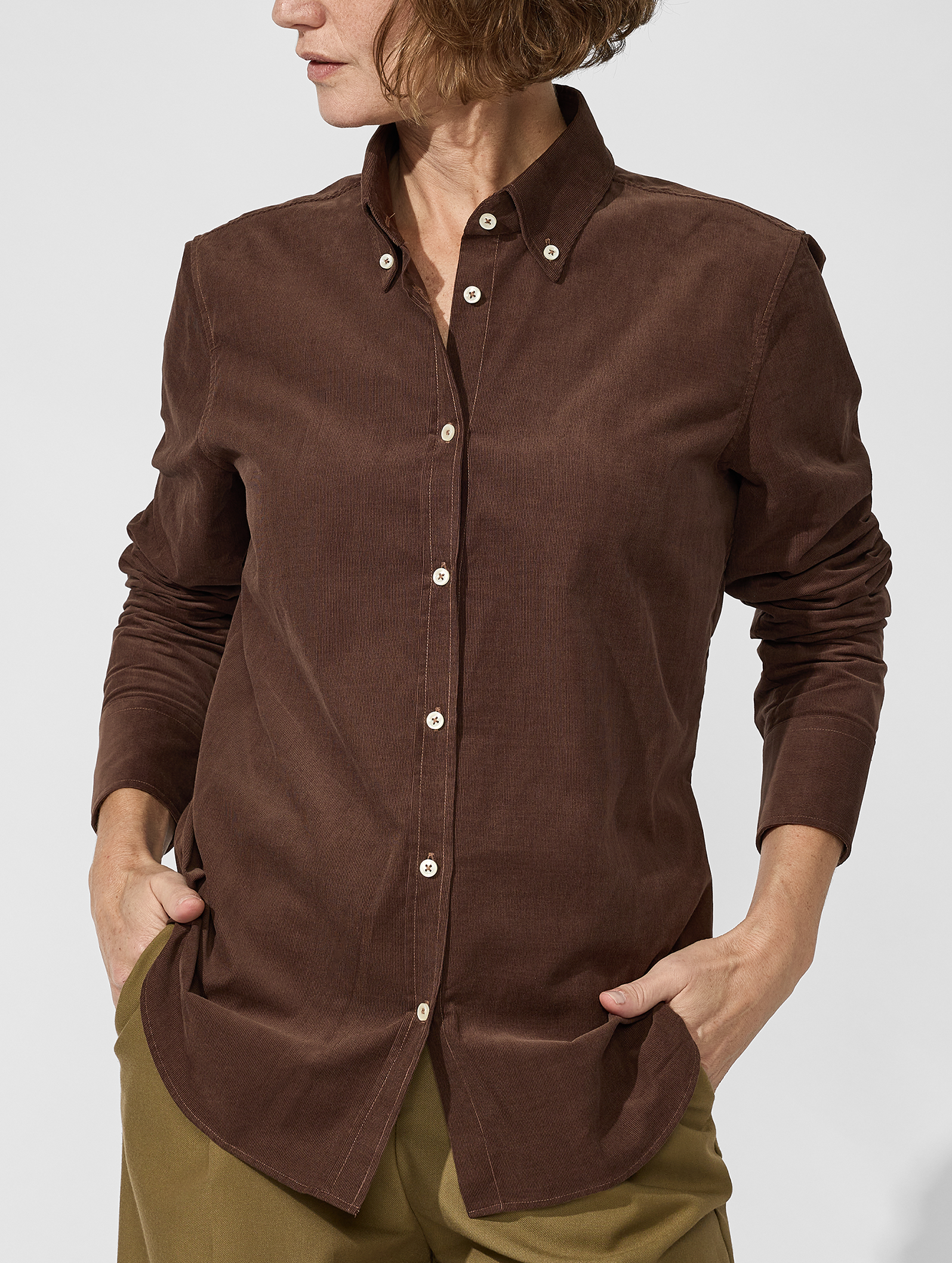 OB2 STUDIO NEEDLE CORD | WOMEN (CHOCOLATE)